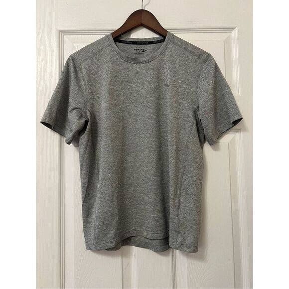 SAUCONY SHORT SLEEVE ATHLETIC T-SHIRT - Picture 1 of 14
